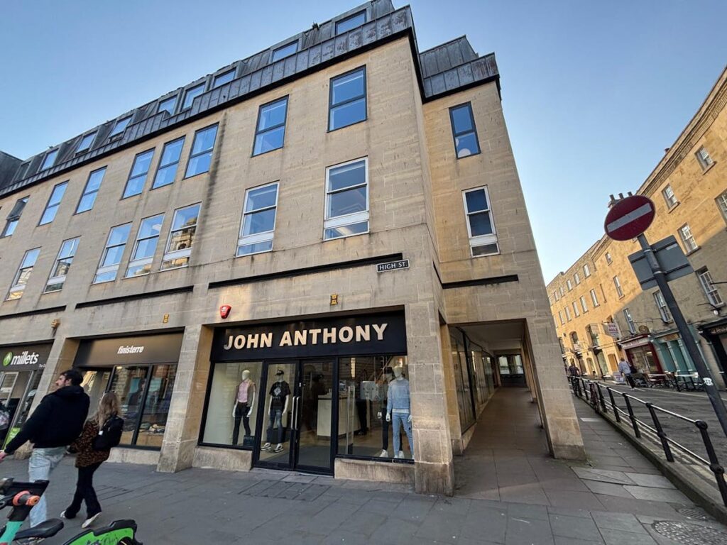 28 High Street, Bath