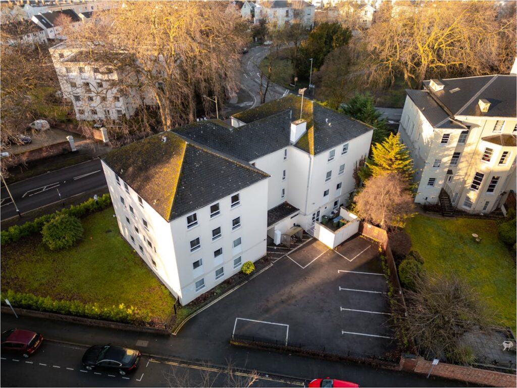 Selkirk Court, Cheltenham